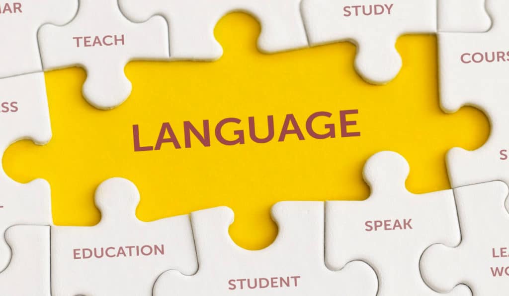 ¿Qué significa se políglota?